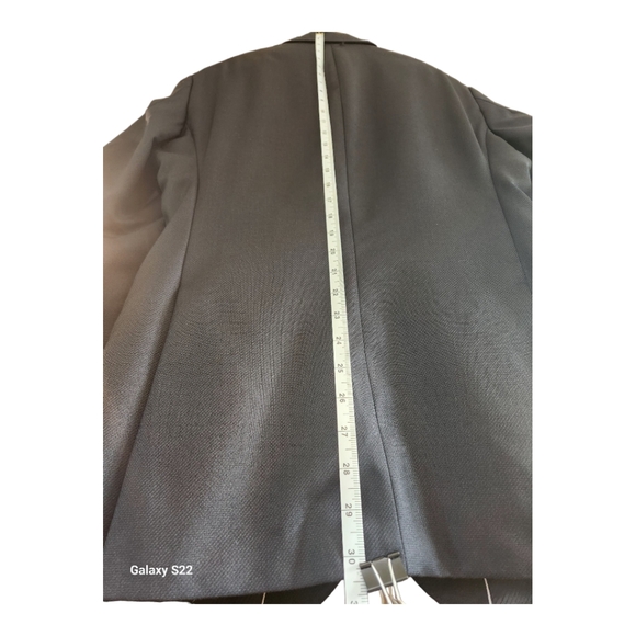 Hugo Boss Men's Blazer 38R, Solid Black, Single Breasted, 100% Wool - Picture 13 of 16